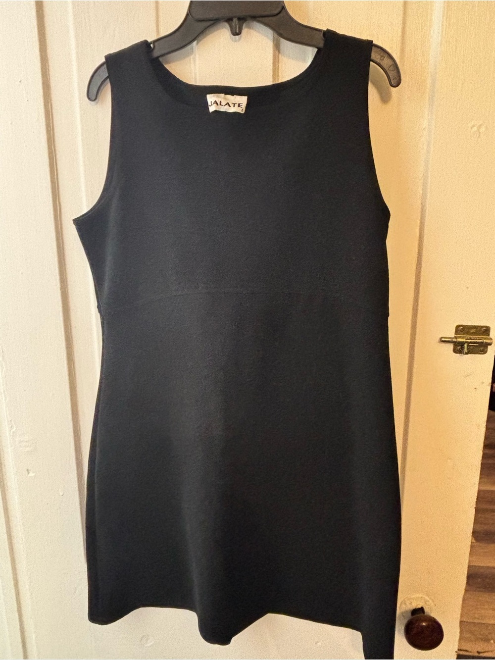 Jalate Classic Strapless Black Shift Dress